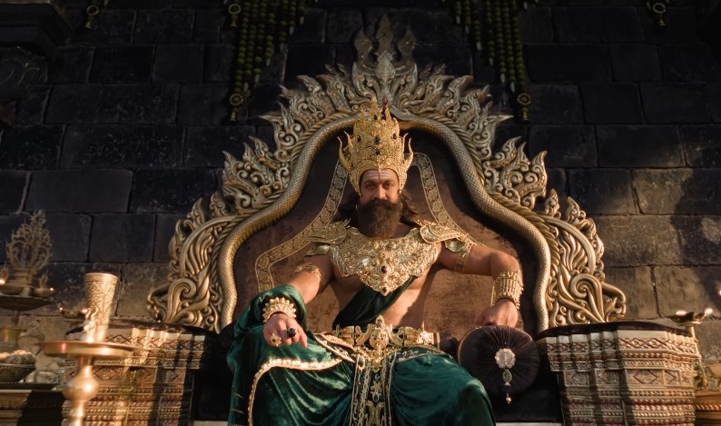 Naveen Kumar Gowda (Yash / "Rocking Star") as King Ravana